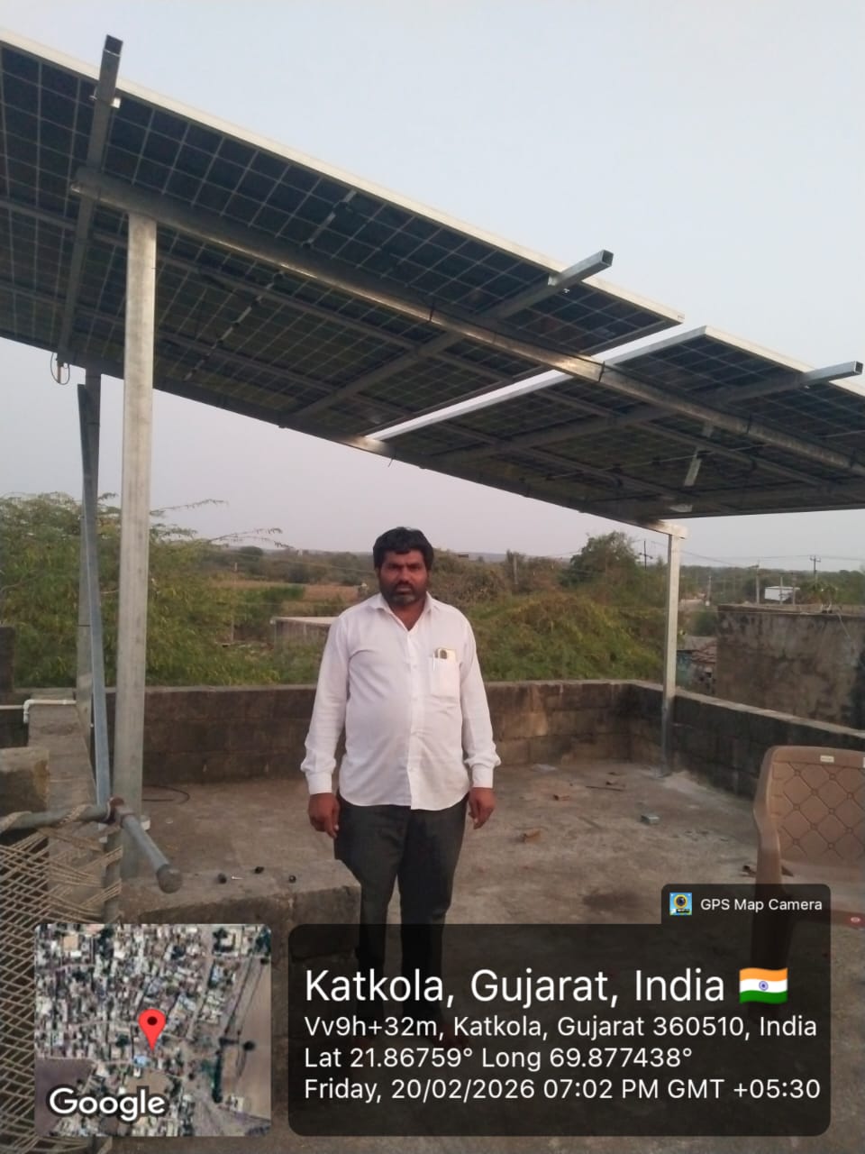 Elevated rooftop solar system in Katkola, Gujarat